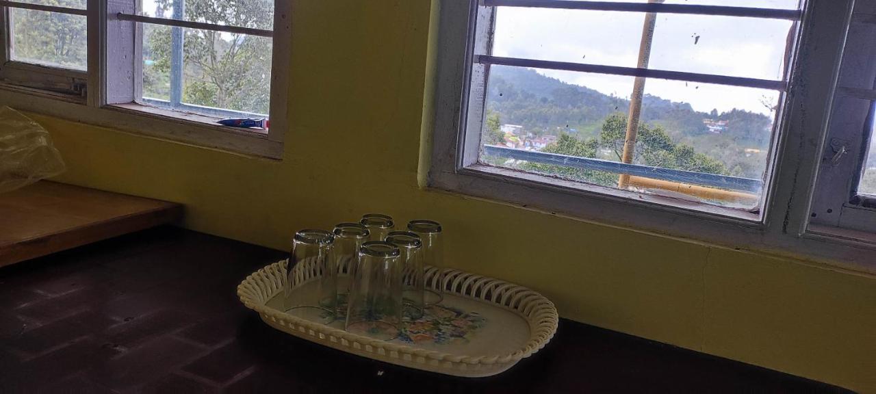 Adithya Sunrise View Cottage Kotagiri Exteriör bild