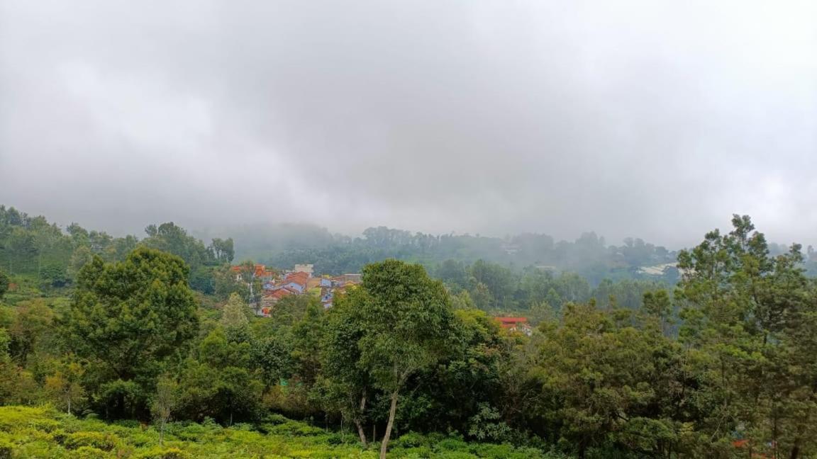 Adithya Sunrise View Cottage Kotagiri Exteriör bild